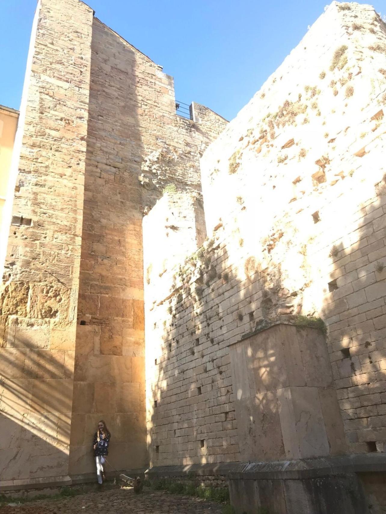 Barabans Tower Cluny Abbay Villa Buitenkant foto